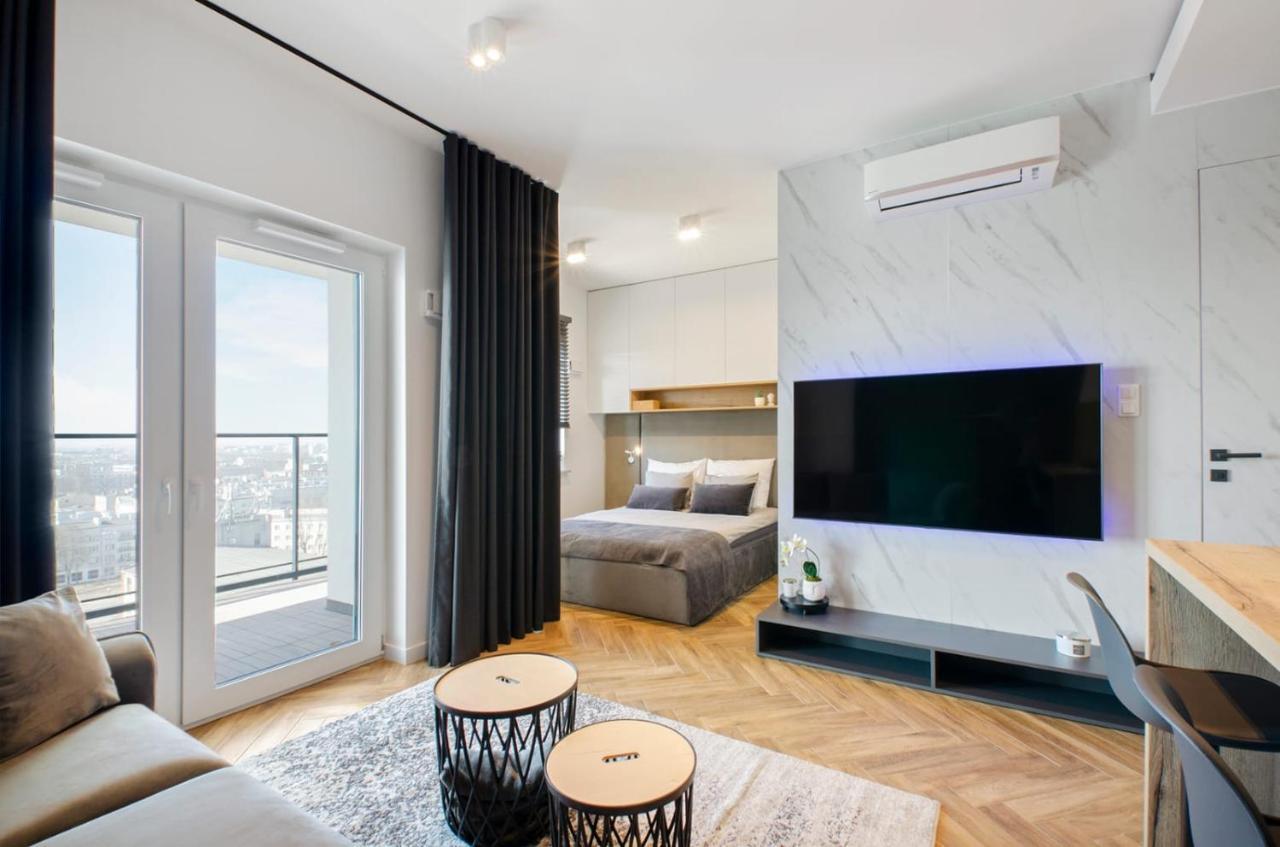 Penthouse Neopolis Centrum Parking Dostęp Na Kod Widok Na Zachód Słońca Łódź
