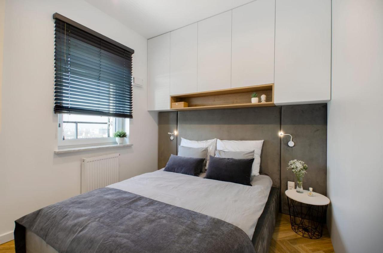 Penthouse Neopolis Centrum Parking Dostęp Na Kod Widok Na Zachód Słońca Apartament Łódź